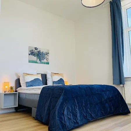 Apartmán Aday - Blue Light In The Center Of *